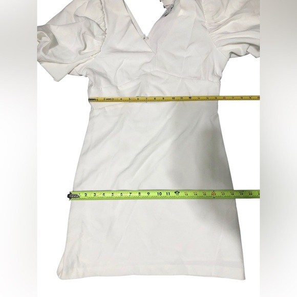 Endless Rose Puff Sleeve white Cut Out v-neck Mini Dress size large new - Picture 11 of 12